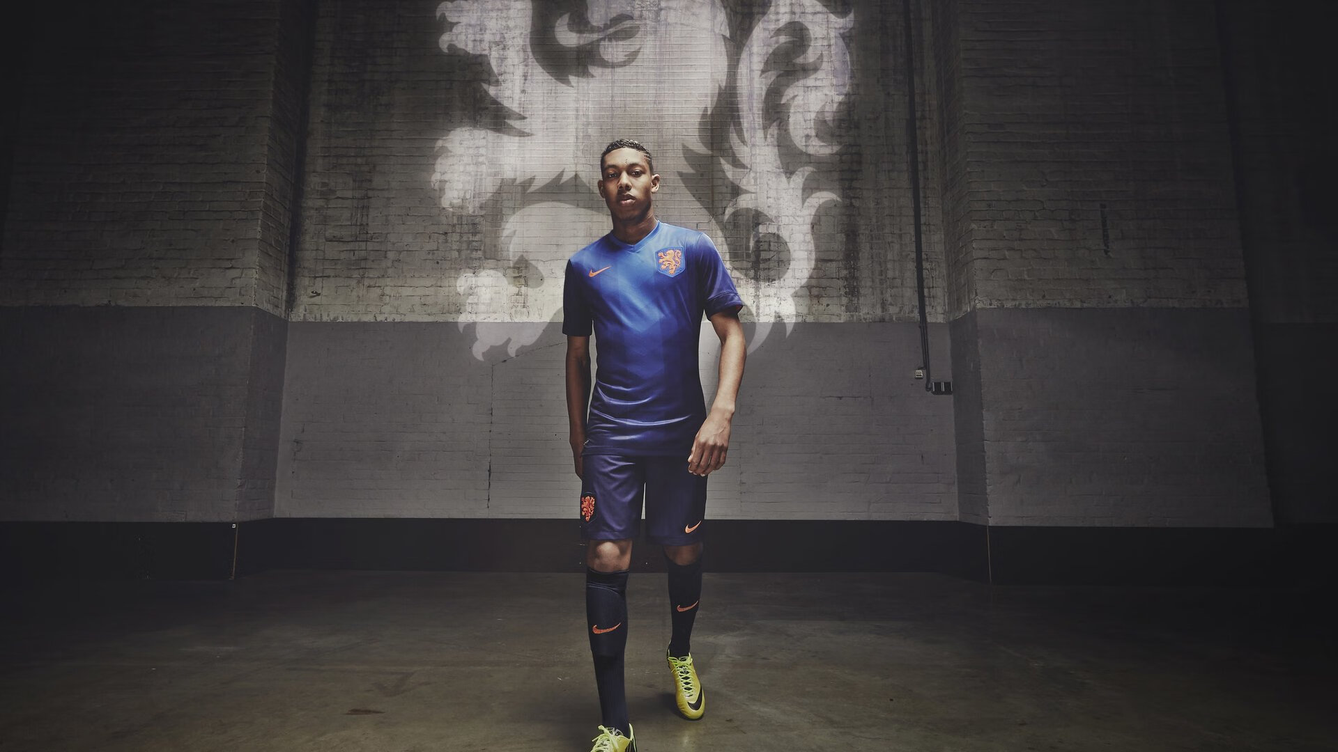 开云·体育官网APP下载-篮球装备技术升级提升运动表现，篮球运动的基本装备